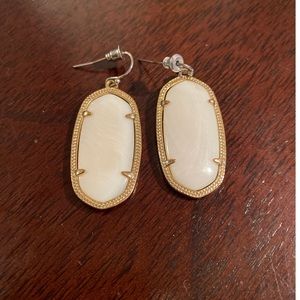 Kendra Scott Elle earrings